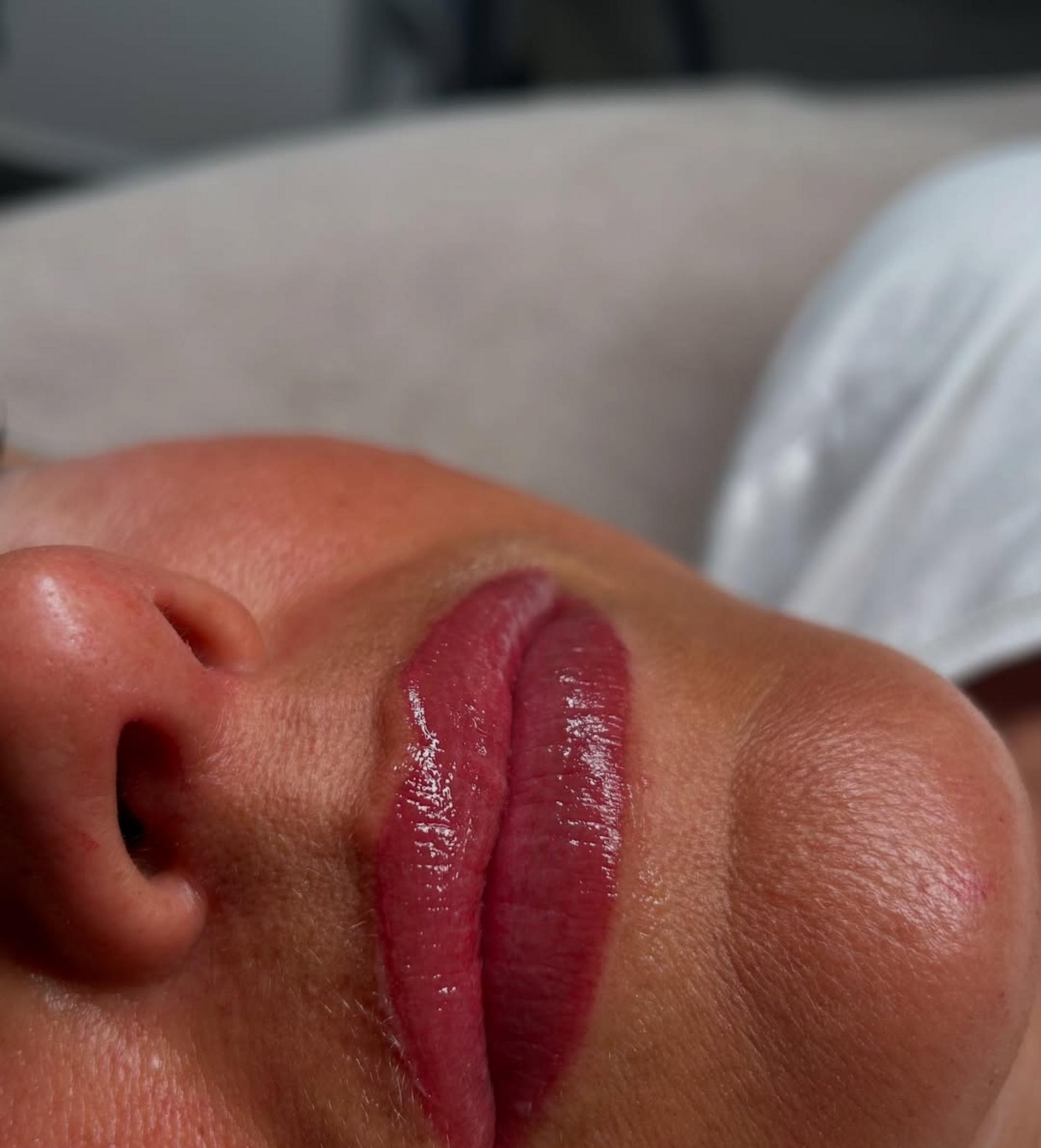 close up melanin rich lips orange pigment