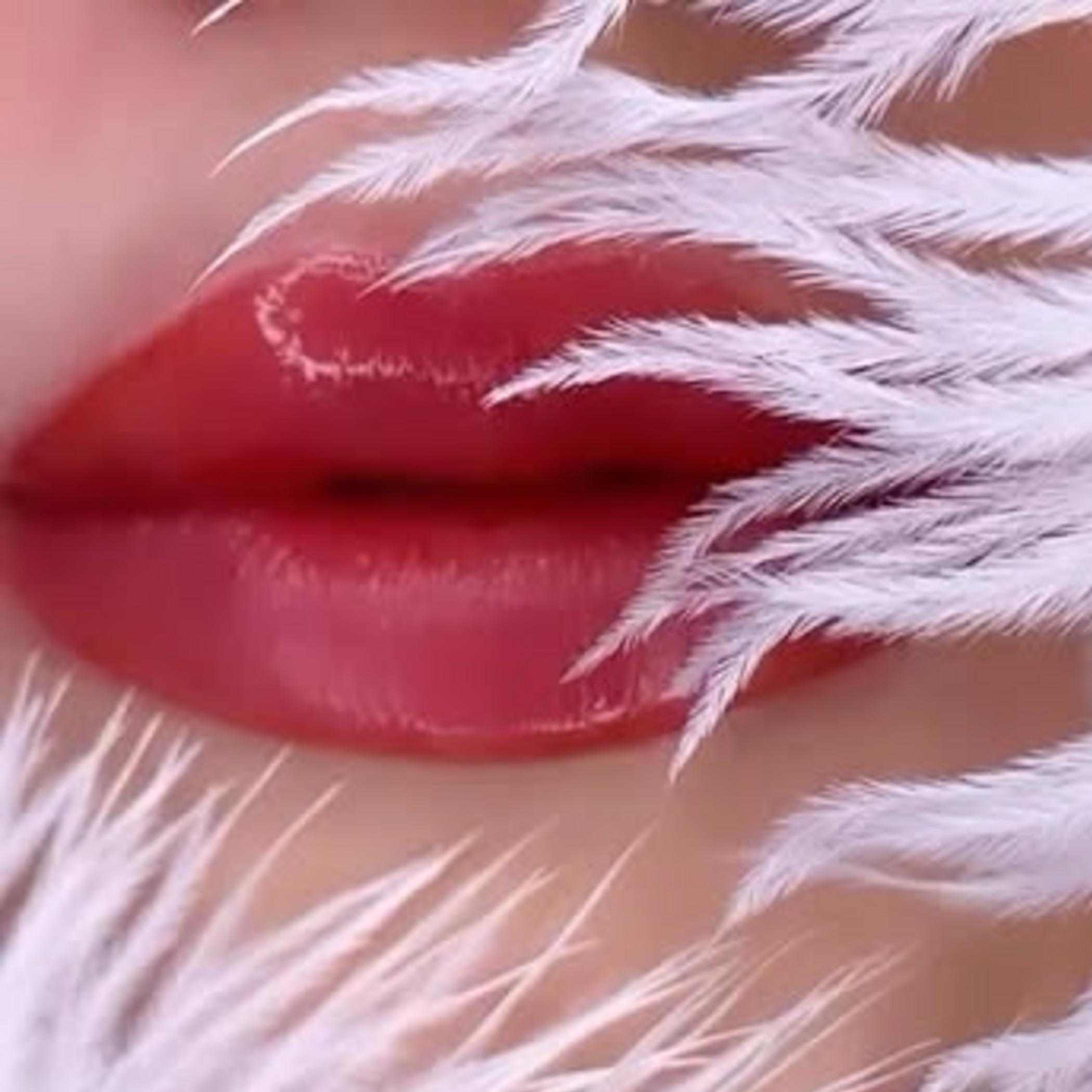 correction of uneven lip tattoo fading